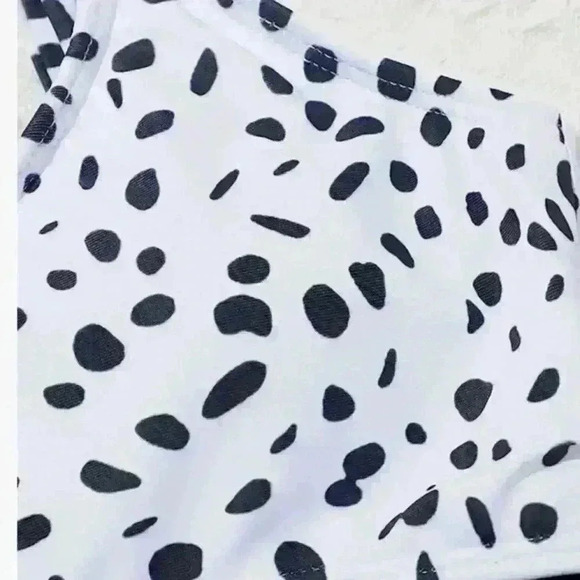 SHEIN Girls Dalmatian Print Cut-Out One Piece Swimsuit‎  160 - Picture 3 of 6